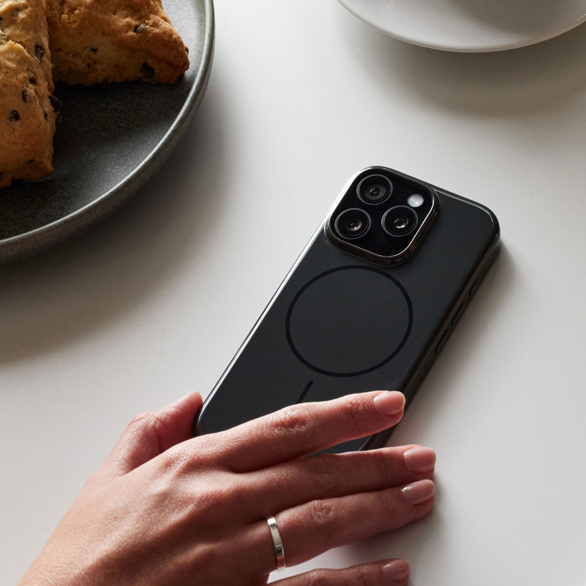 Beats iPhone Case with MagSafe
