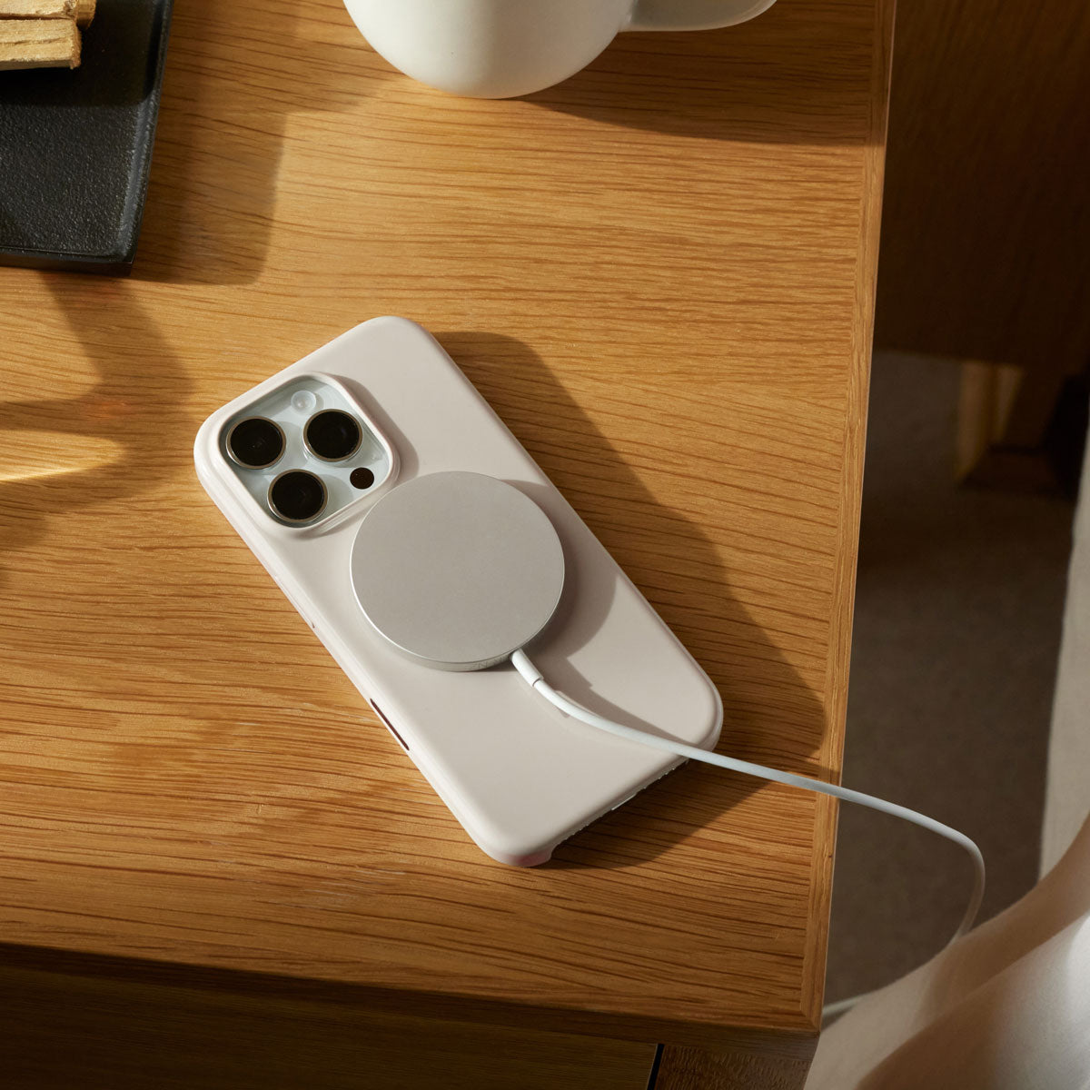 Beats iPhone Case with MagSafe